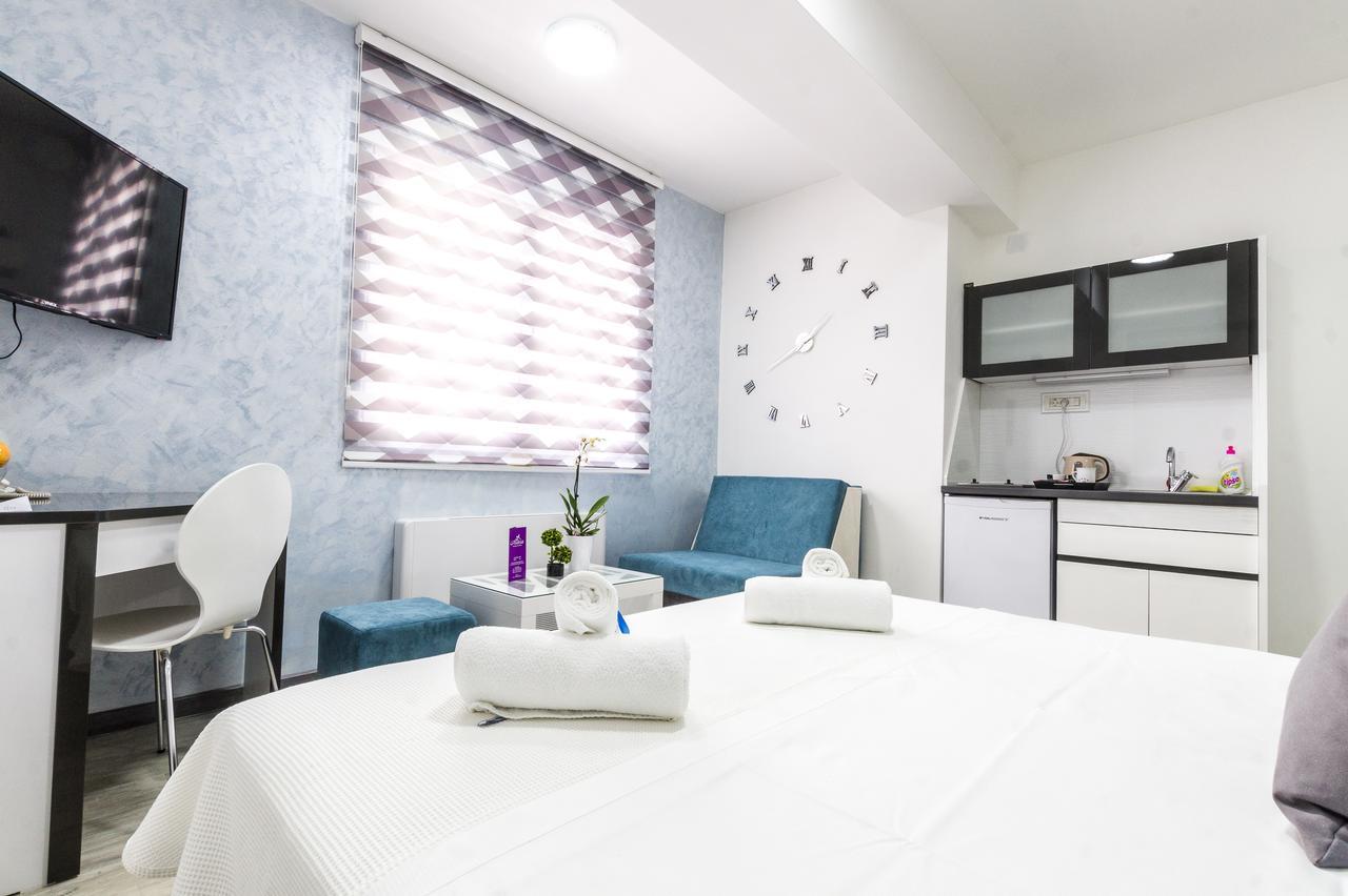 Astera Apart Hotel Скопие Екстериор снимка