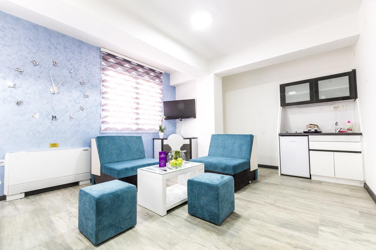 Astera Apart Hotel Скопие Екстериор снимка